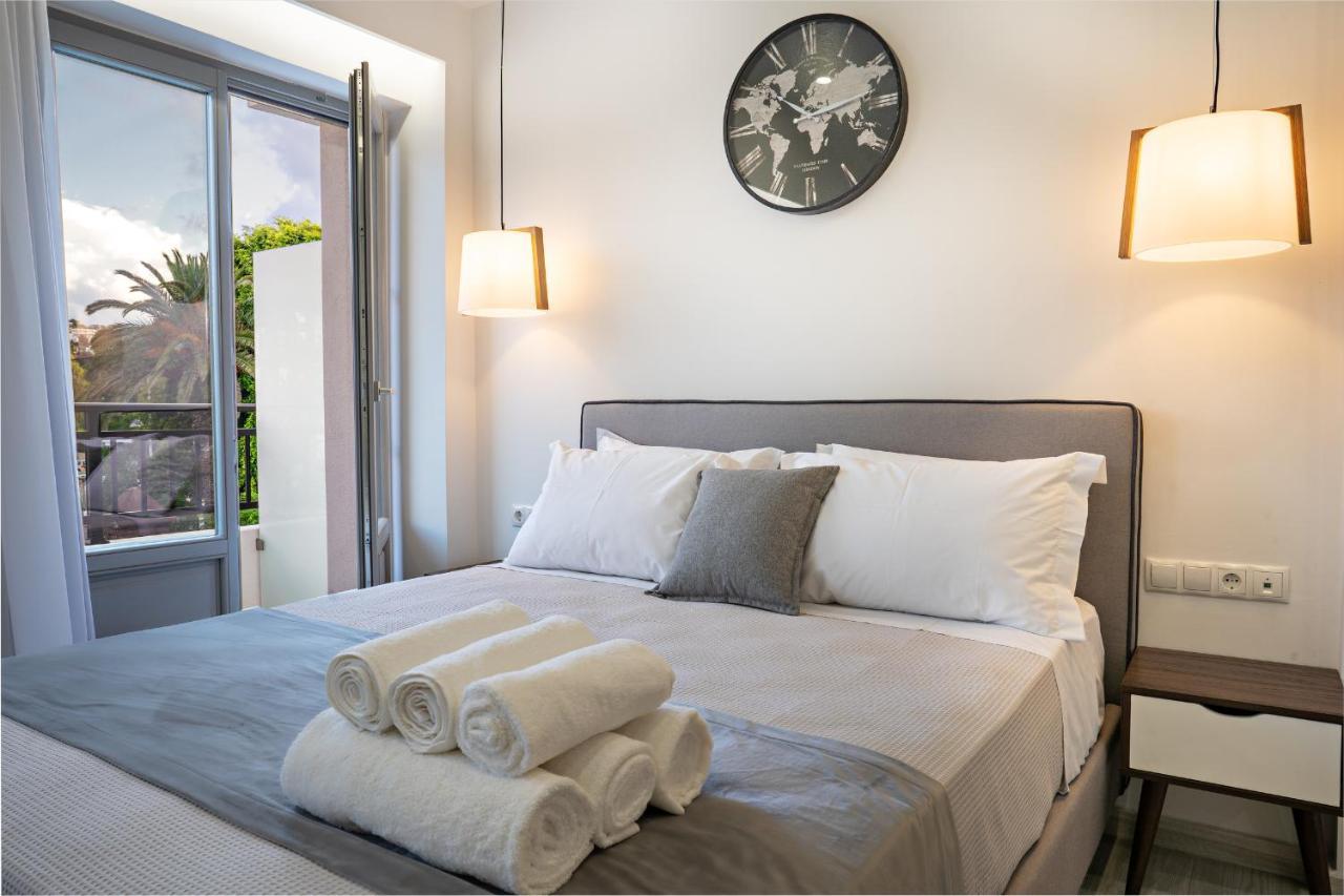 White&Gray Apartment Ретимно Экстерьер фото
